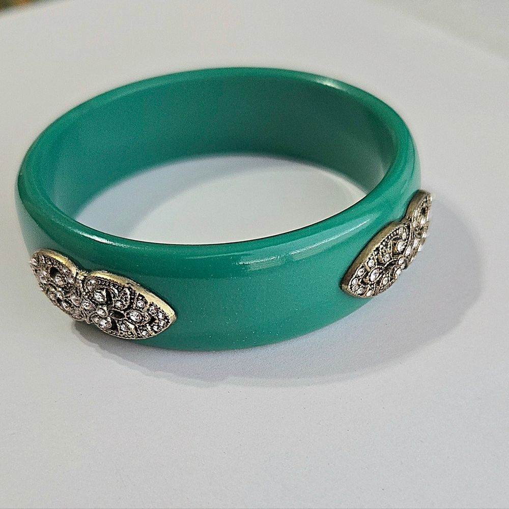 Premier Designs Green Bangle with Gold Crystal Accents